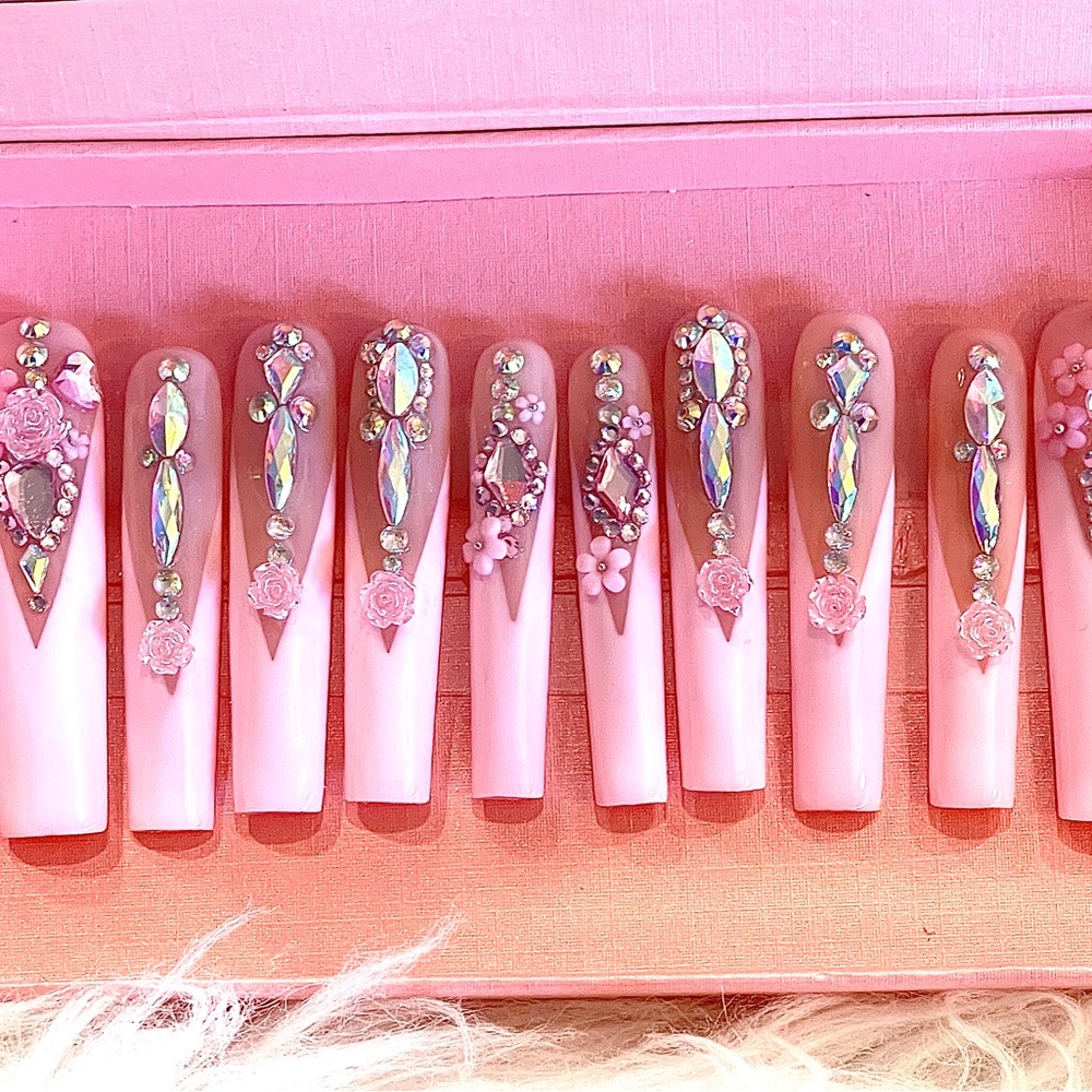 Press on handmade acrylic nails
